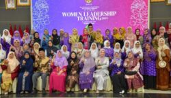 Perempuan Muslim dari 12 negara hadir dalam International Women Leadership Training yang digelar di Padang, Sumatera Barat, pada 11–15 Juli 2025.
