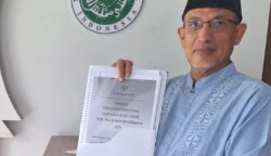 Peneliti sejarah Aceh, Dr Hilmy Bakar Almascaty Bugak mendesak MUI Pusat segera melakukan penguatan fatwa status wakaf tanah Blang Padang di Banda Aceh.