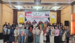 Sebanyak 61 peserta mengikuti Bimbingan Teknis (Bimtek) Penulisan Berbasis Konten Lokal yang digelar di Aula BKPSDM Kabupaten Pidie.