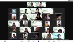 LDK Ar-Risalah UIN Ar-Raniry Banda Aceh saat Seminar Nasional Edisi Public Speaking Jadi Branding, melalui platform Zoom Meet, pada Sabtu (05/07/2025) malam. (Foto: Ist)