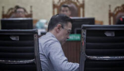 Tom Lembong Dituntut 7 Tahun Penjara di Kasus Impor Gula