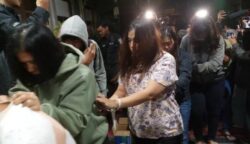 "Ditreskrimum Polda Jabar telah berhasil mengamankan jaringan human trafficking, di mana yang kita amankan ini jumlah tersangkanya cukup banyak yaitu 12 tersangka," kata Hendra di Bandung, Senin (14/7/2025).